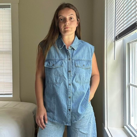 Universal Thread Tops - Universal Thread‎ Denim Button Down Tank Size XL